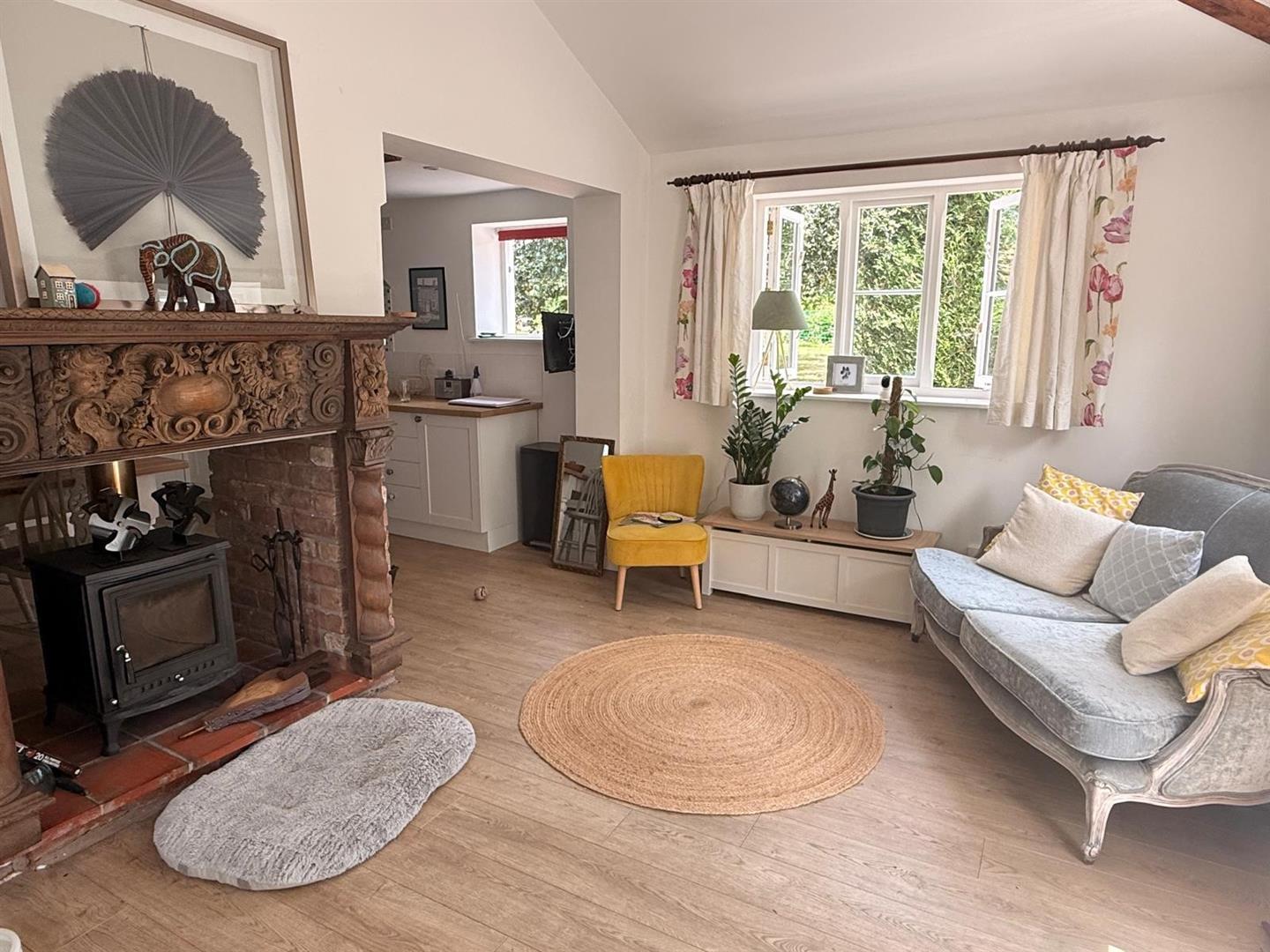 The Stables , Shrewsbury, SY4 2AW To Let